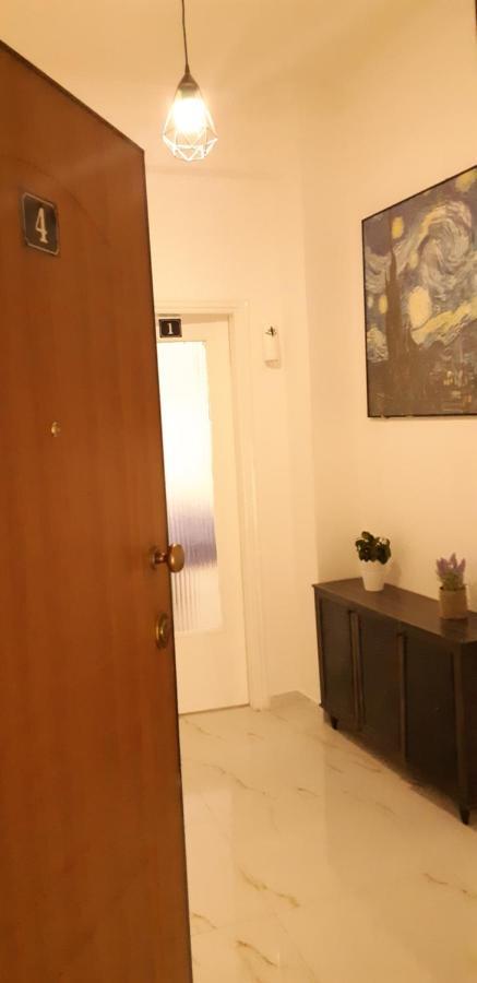 Luxury Apartment Near Metro By Hospitality Gr Athen Exterior foto